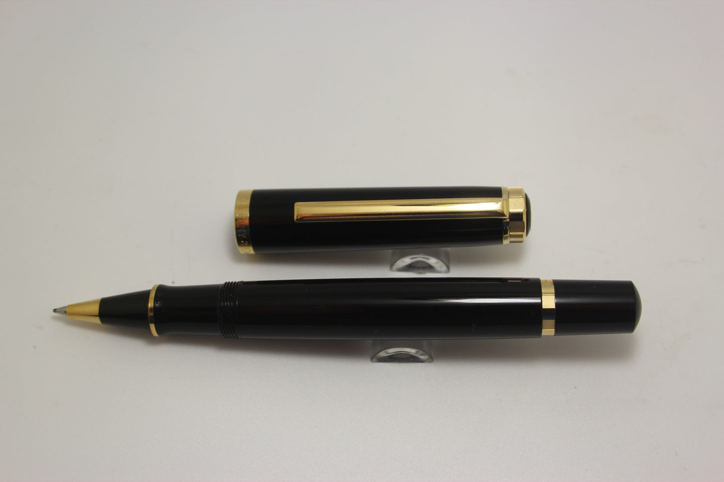 Tiffany Atlas R800 Roller Ball