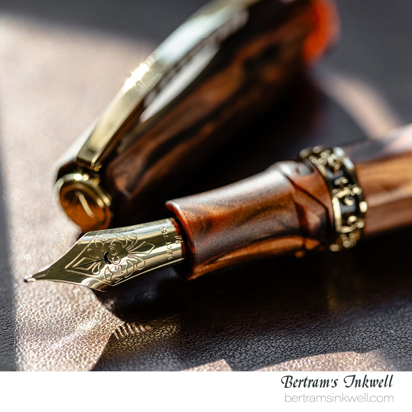 Visconti Medici Briarwood Gold Trim Oversize Fountain Pen