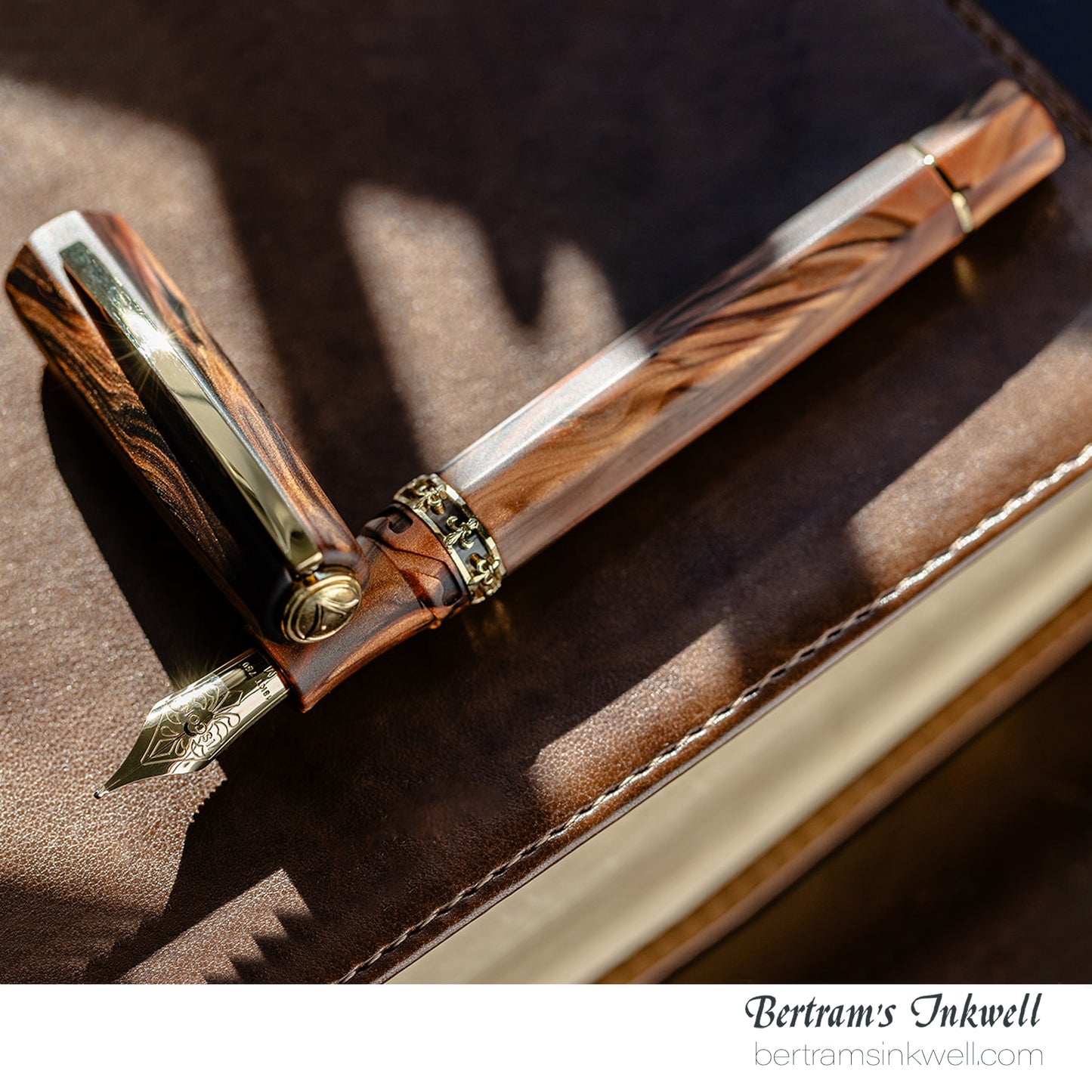 Visconti Medici Briarwood Gold Trim Oversize Fountain Pen