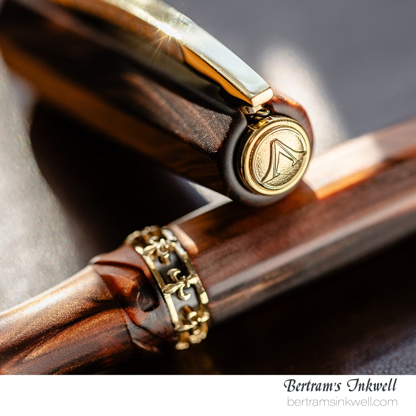 Visconti Medici Briarwood Gold Trim Oversize Fountain Pen
