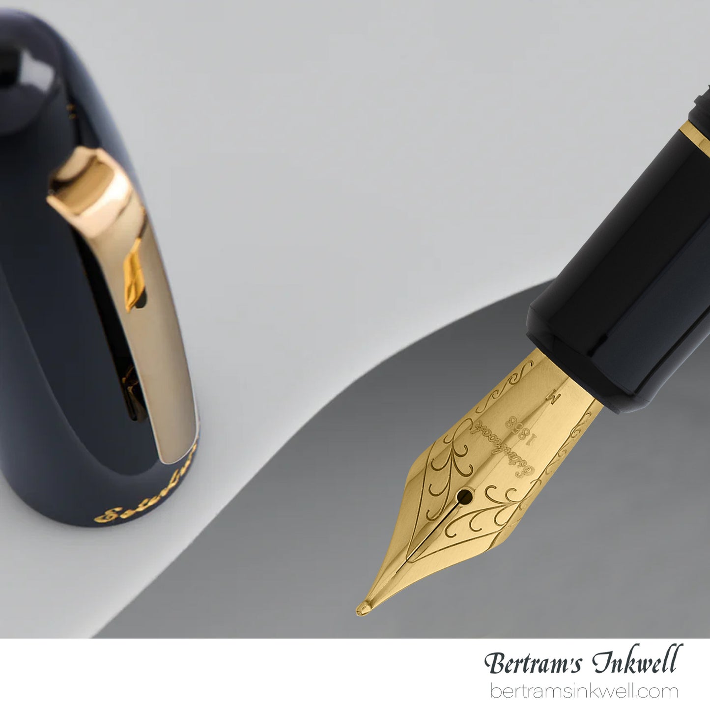 Esterbrook Estie Ebony Gold Trim Fountain Pen