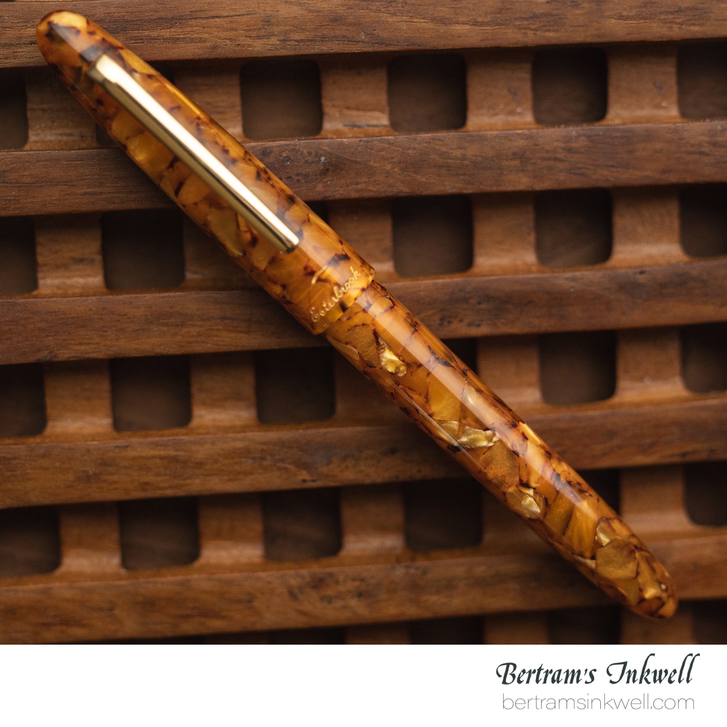 Esterbrook Estie Honeycomb Regular Size Gold Trim Fountain Pen