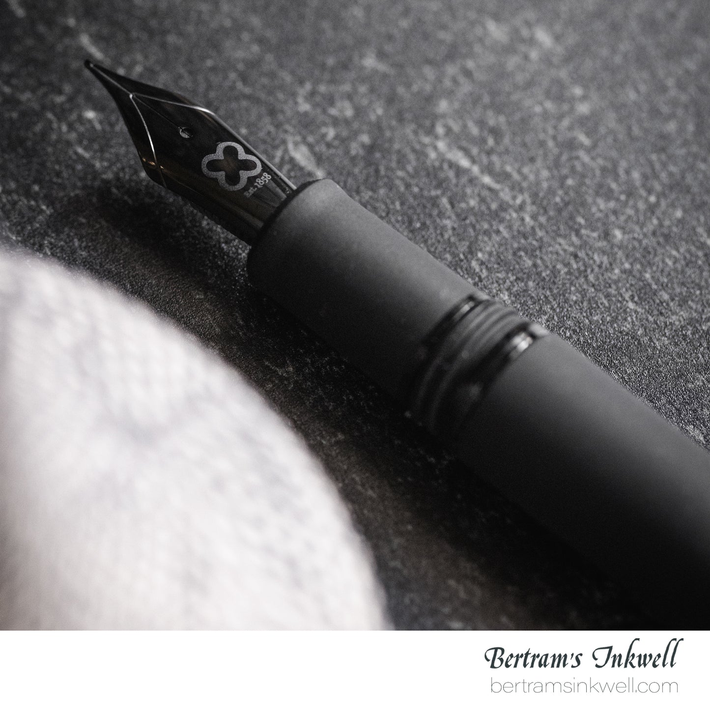Esterbrook Estie Raven Fountain Pen