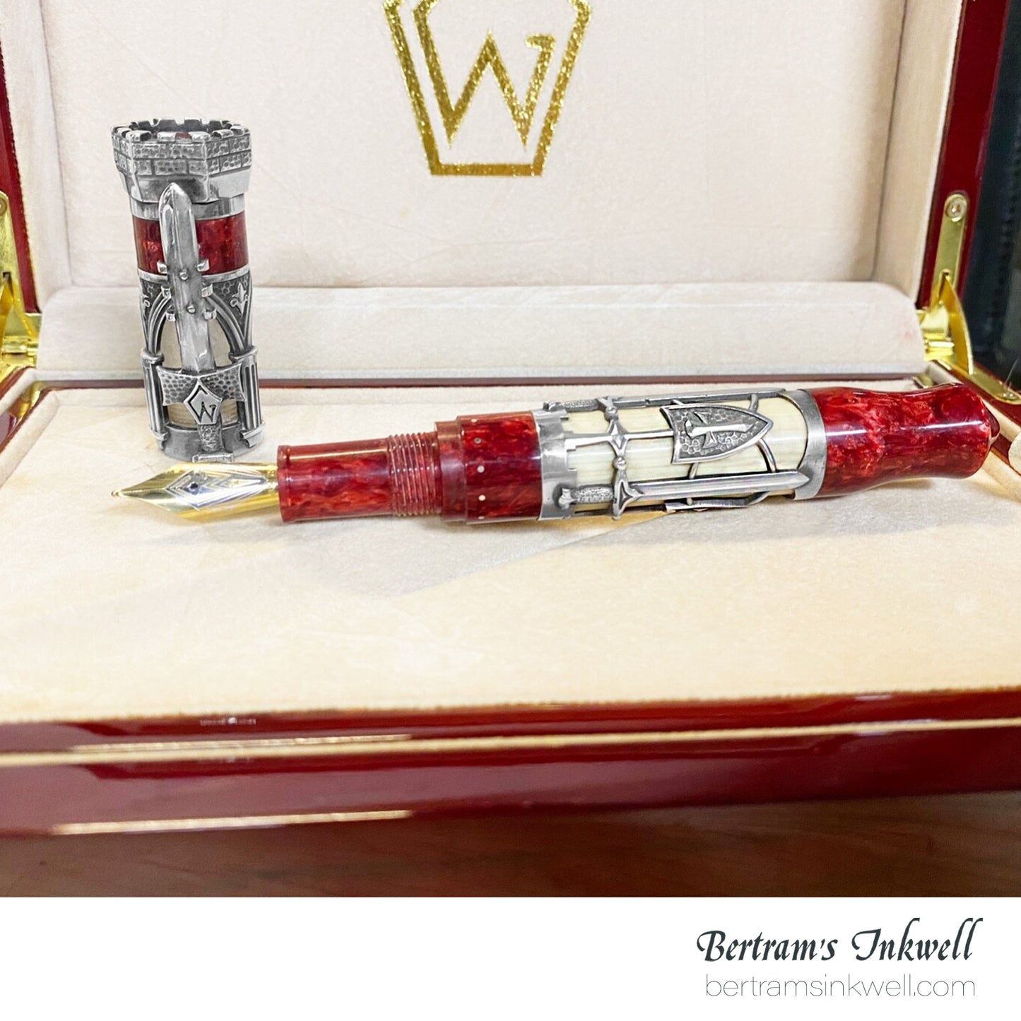 Gisi Pen Company Knights Templar Camelot Ivory Limited Edition Fountain Pen 2006