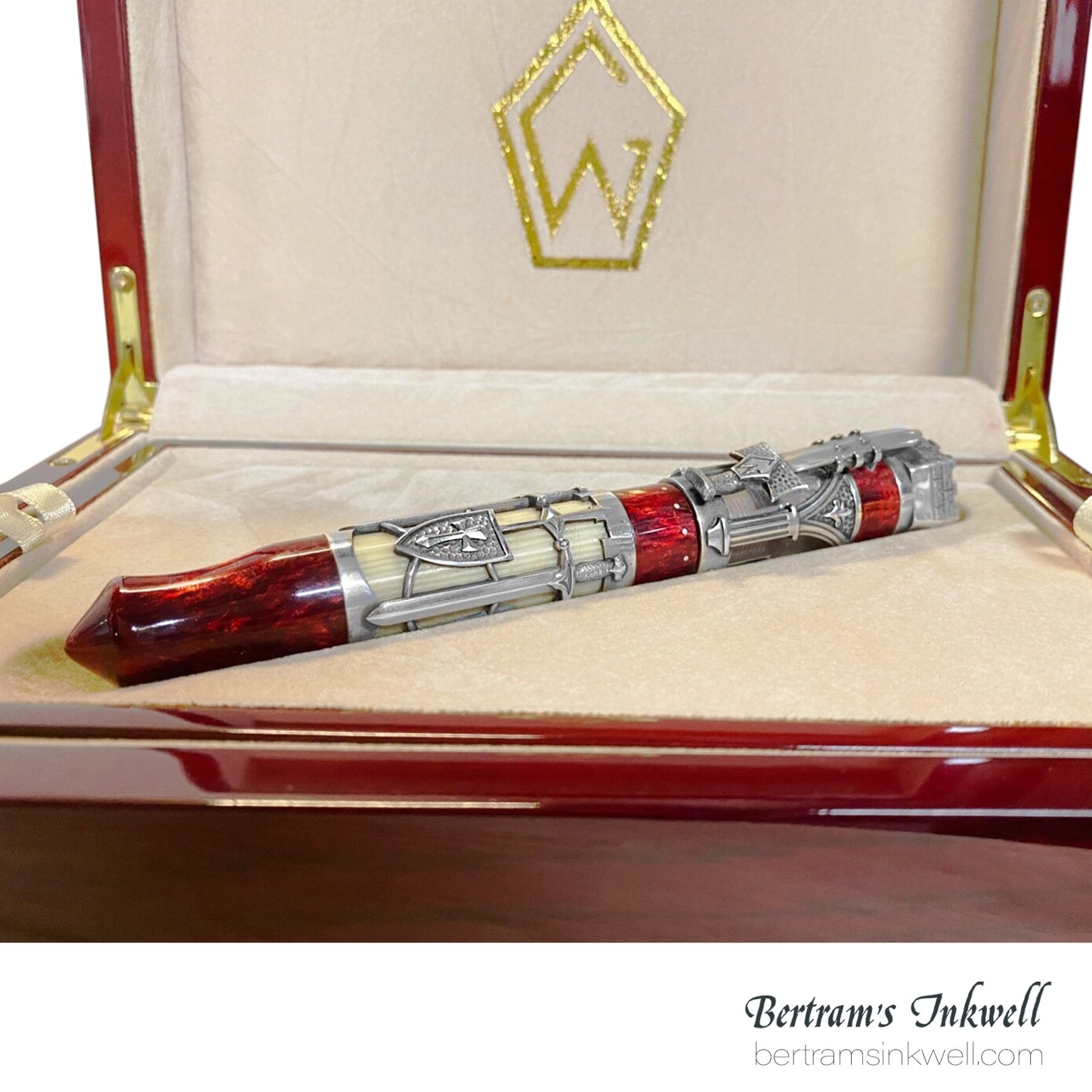 Gisi Pen Company Knights Templar Camelot Ivory Limited Edition Fountain Pen 2006