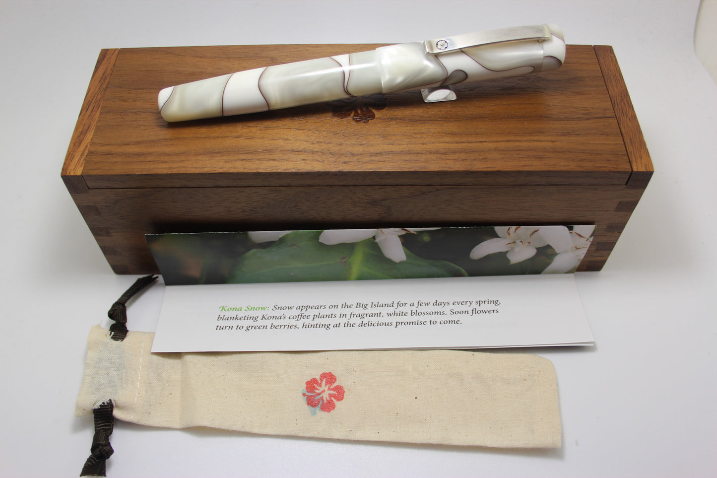 Kanilea Kona Snow Fountain Pen