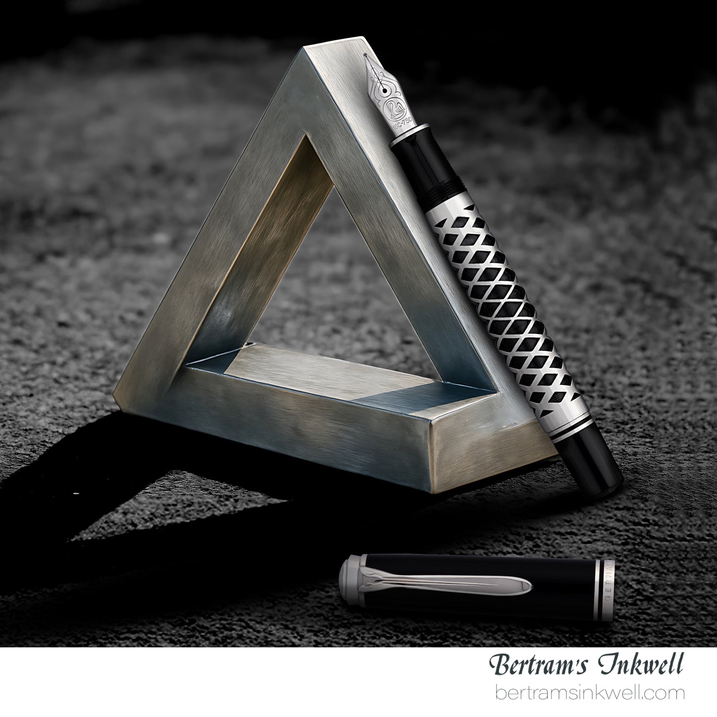 Pelikan Souverän M805 Metal Sleeve Special Edition Fountain Pen