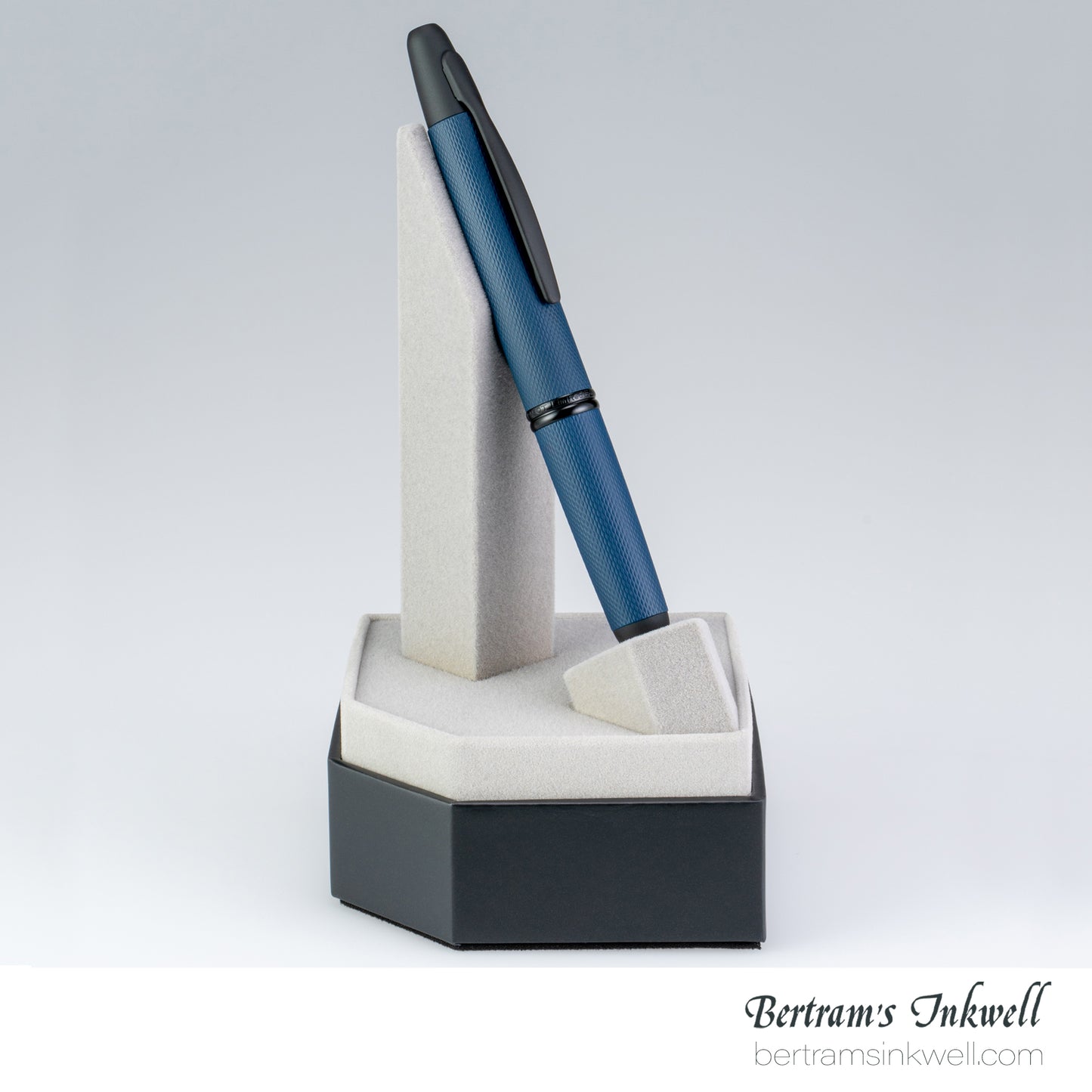 Pilot Vanishing Point Link Midnight 2025 Limited Edition Fountain Pen