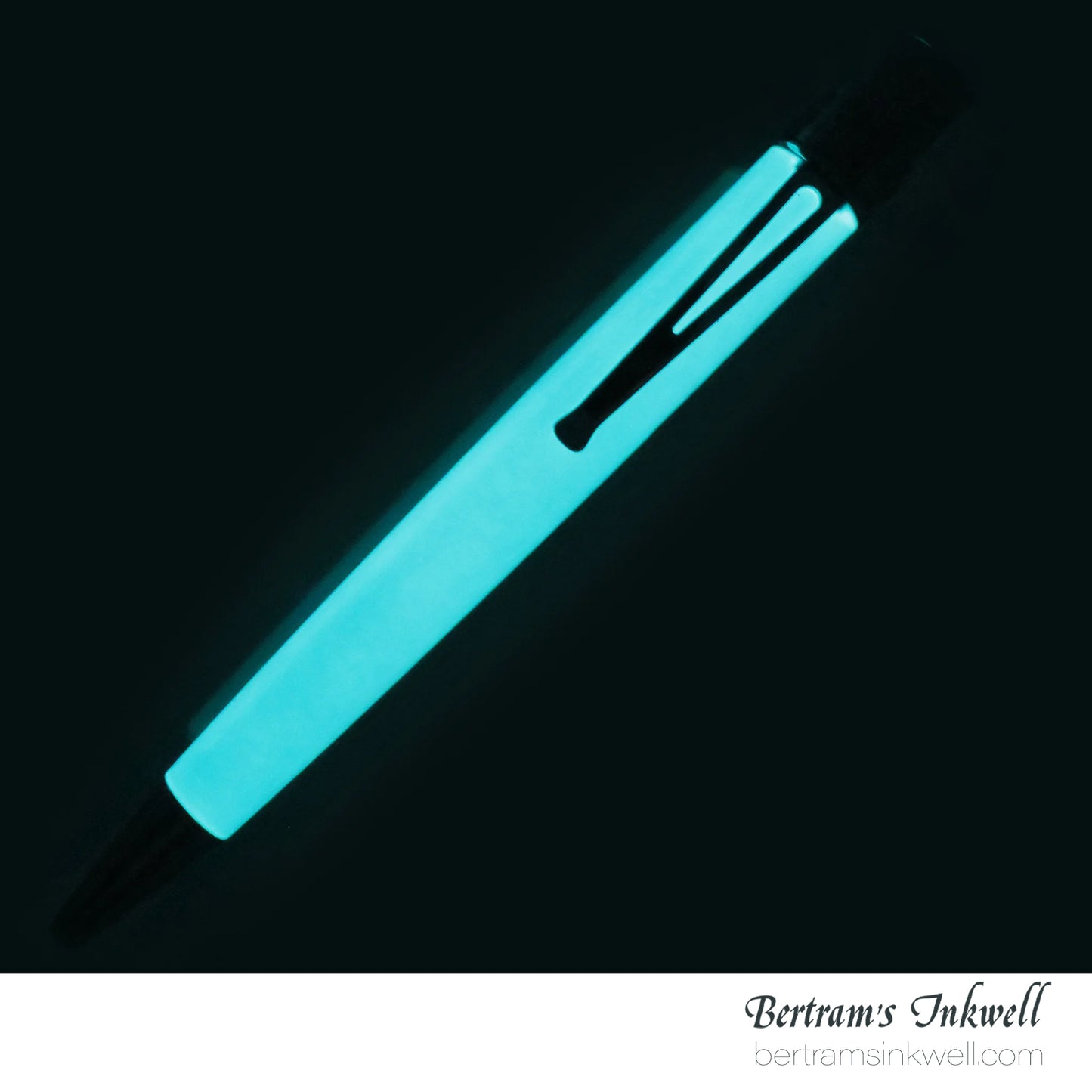 Retro 51 Tornado™ Classic Lacquer - White Rollerball