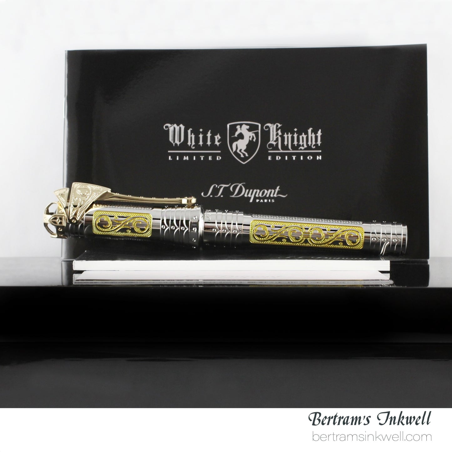 S.T. DUPONT White Knight Prestige Limited Edition Fountain Pen 242030, 2014