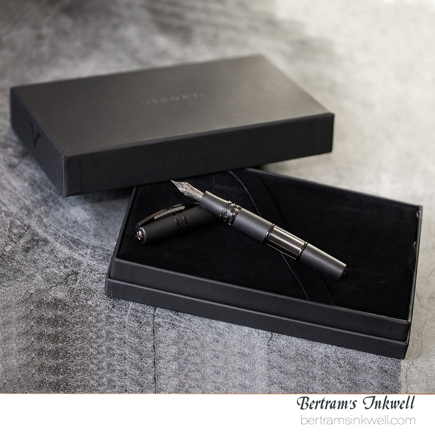 Visconti Homo Sapiens Dark Crystal Oversize Fountain Pen