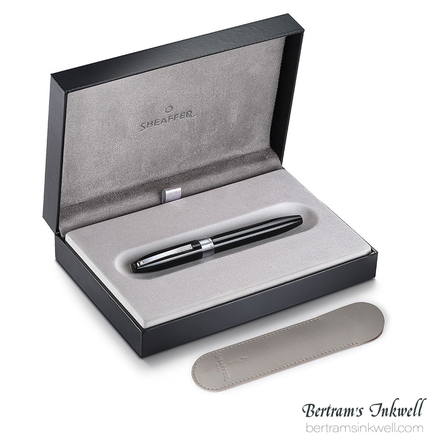 Sheaffer Legacy® Heritage Black Laque Fountain Pen
