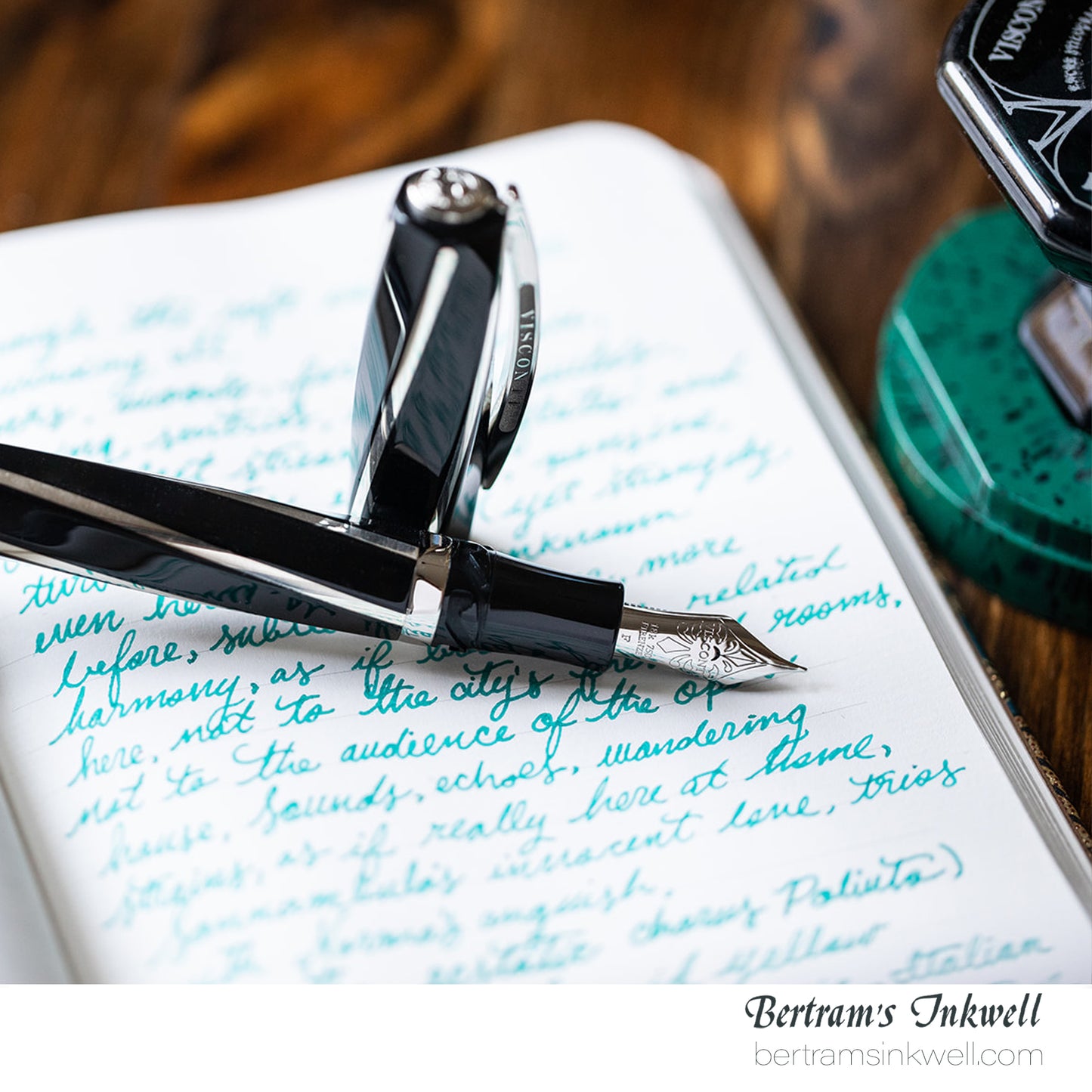 Visconti Divina Black Oversize Fountain Pen