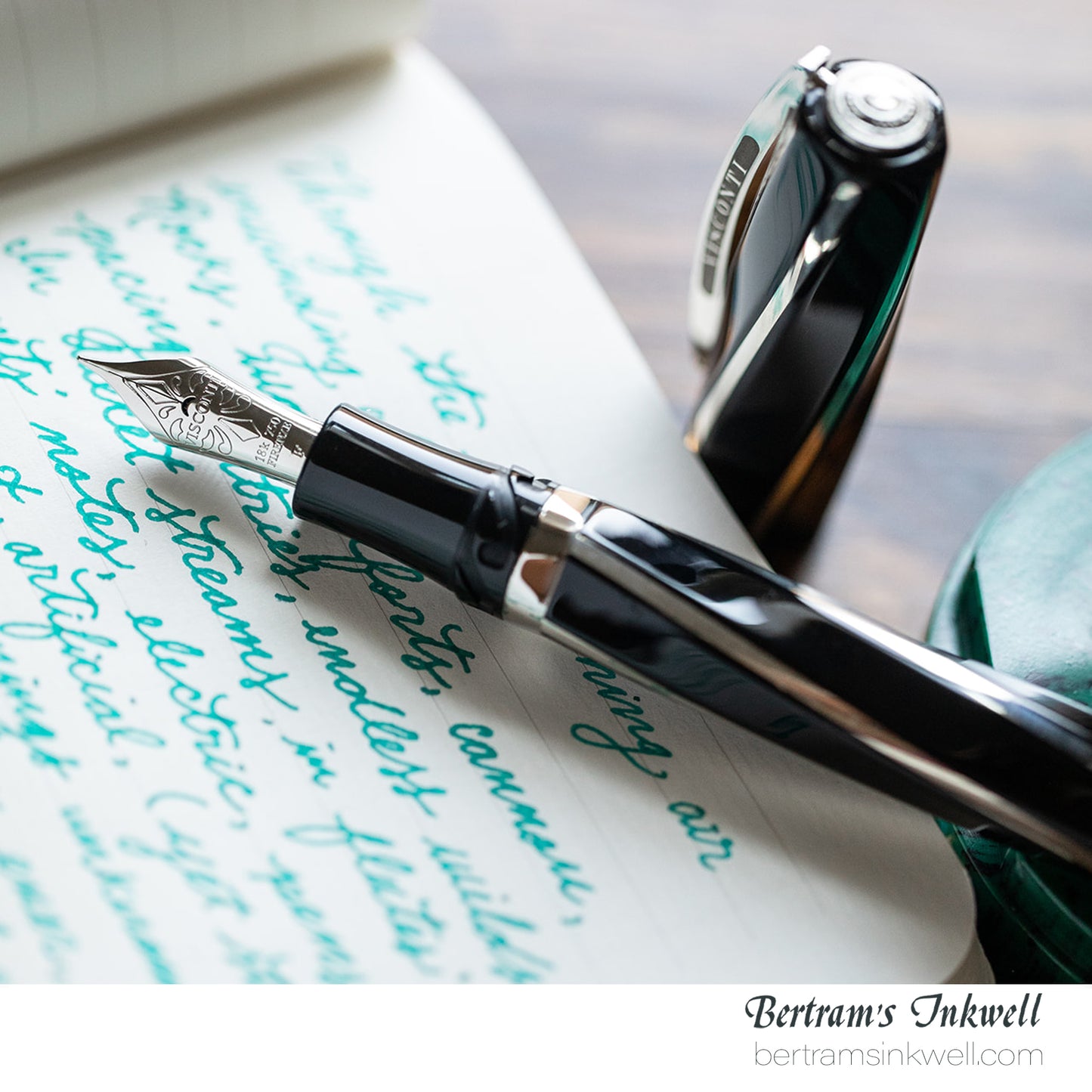 Visconti Divina Black Oversize Fountain Pen