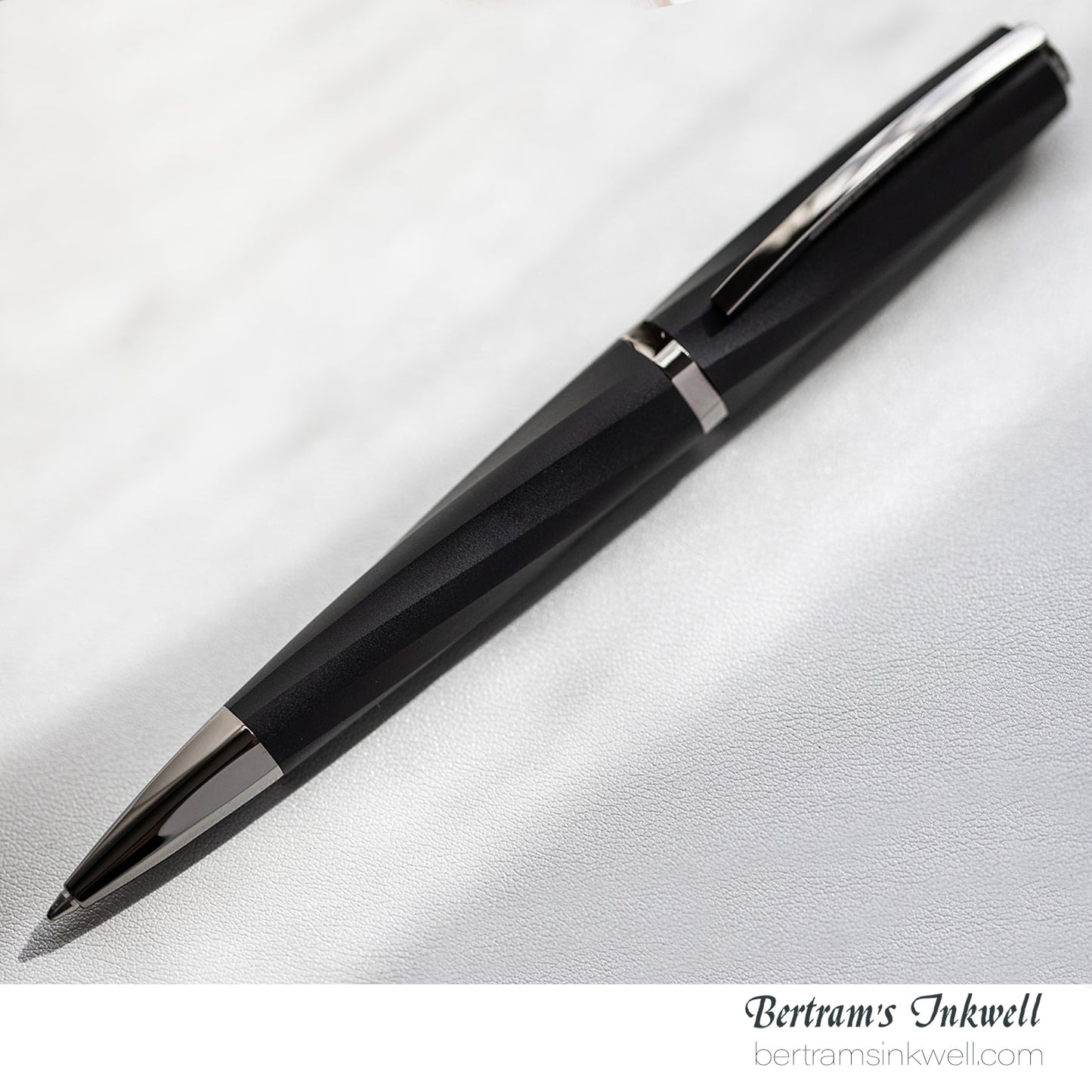 Visconti Divina Matte Black Ballpoint