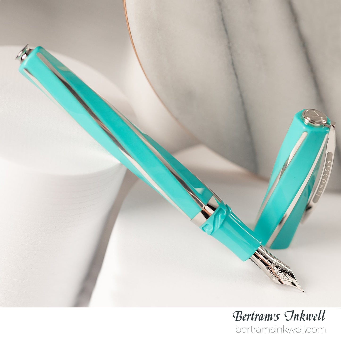 Visconti Divina Elegance Wave Oversize Fountain Pen