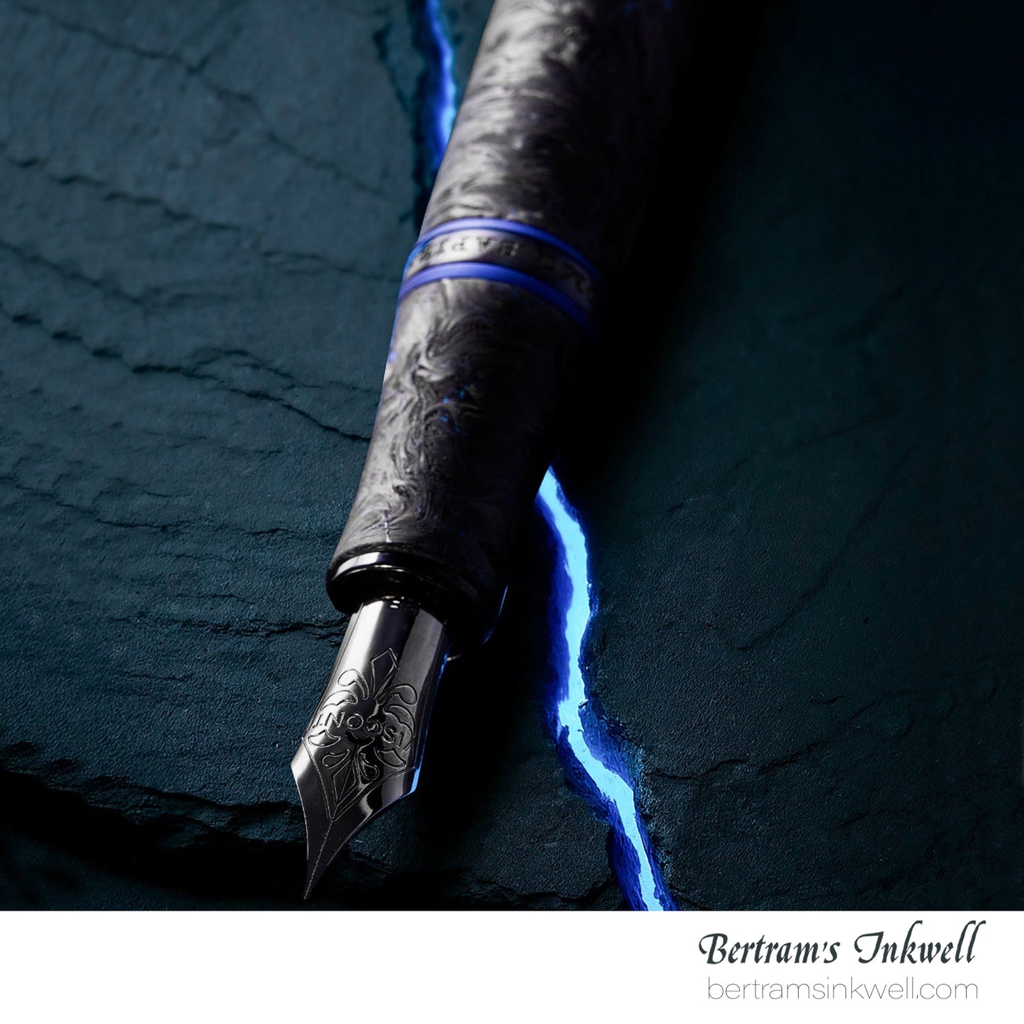Visconti Homo Sapiens Homo Sapiens Carbon Abyssus Limited Edition Fountain Pen