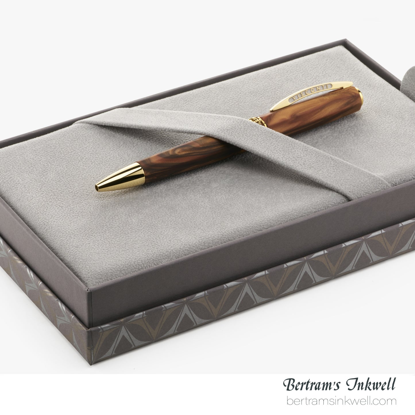 Visconti Medici Briarwood Gold Trim Oversize Fountain Pen