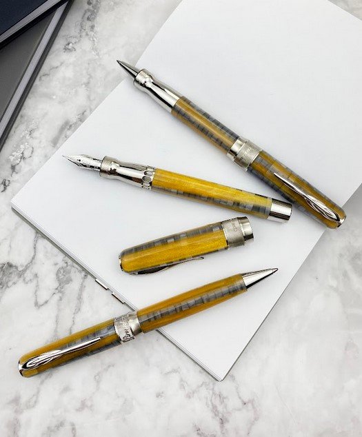 Pineider Arco Byzantium Pen Collection