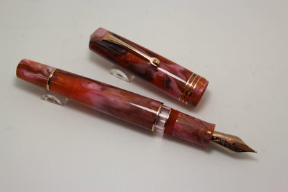 Leonardo Momento Zero Grande 2.0  Galattica Fountain Pen - Nana Rosa,