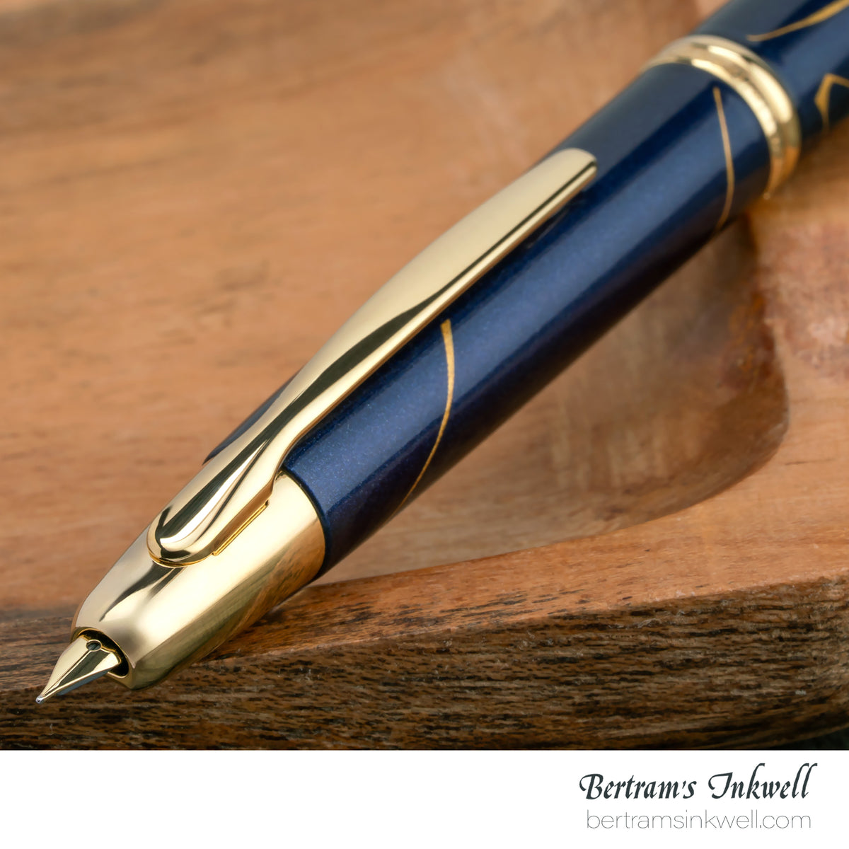 Pilot Vanishing Point Golden Journey 2026 Limited Edition Fountain Pen