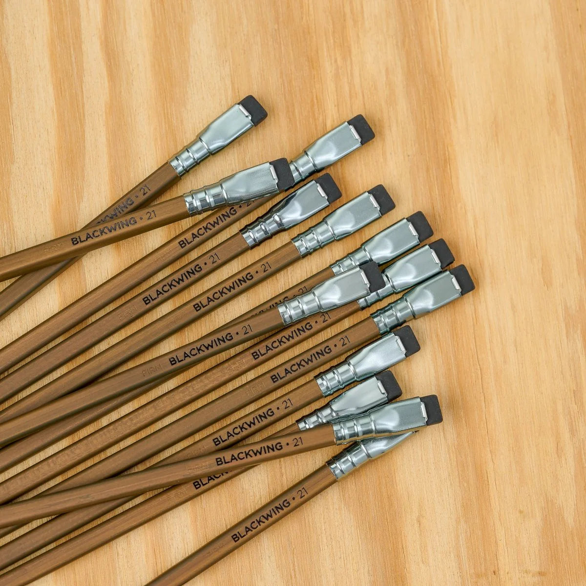 Blackwing Volume 21 - Set of 12 Wood Pencils