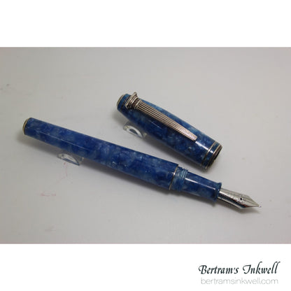 Signum Blue Fountain Pen 18kt Fine nib