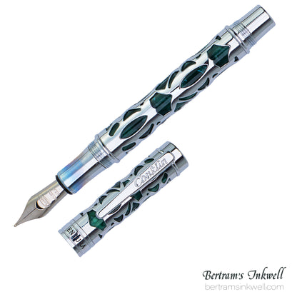 Conklin Endura Deco Crest Green Fountain Pen