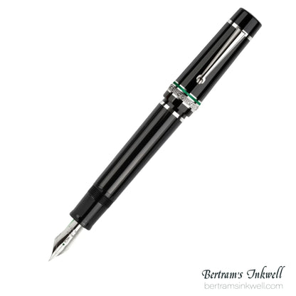 Delta DV Original Overize Magnifica Green Fountain Pen