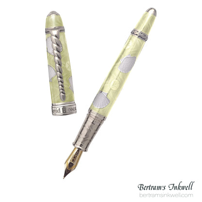 David Oscarson Seaside Ocean Sunshine Yellow/White Fountain Pen