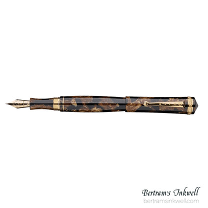 Delta 39+1 Anniversary Limited Edition Fountain Pen 18K Fine