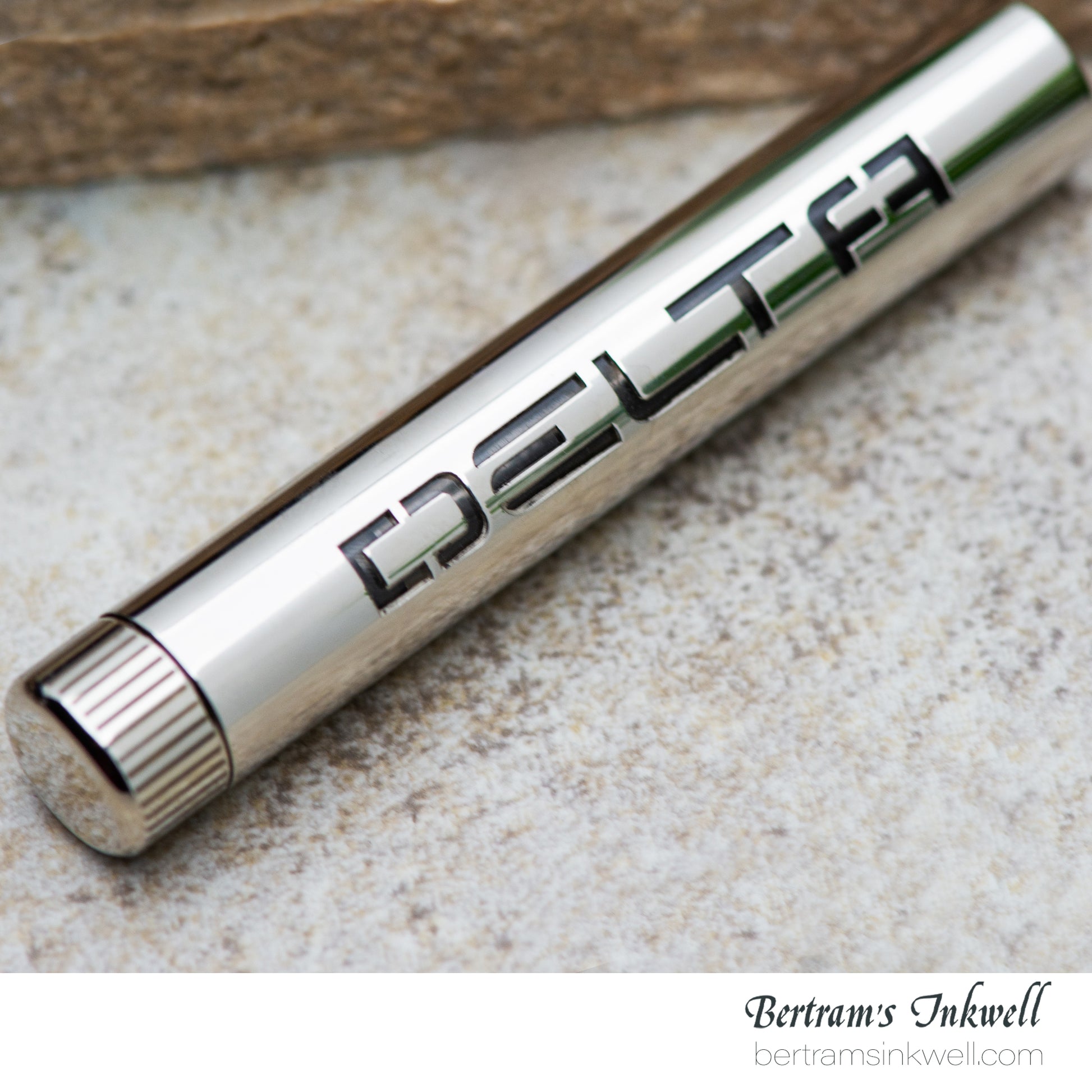 Delta Reservoir Numbered Fountain Pen - Special Resin (Special Edition)