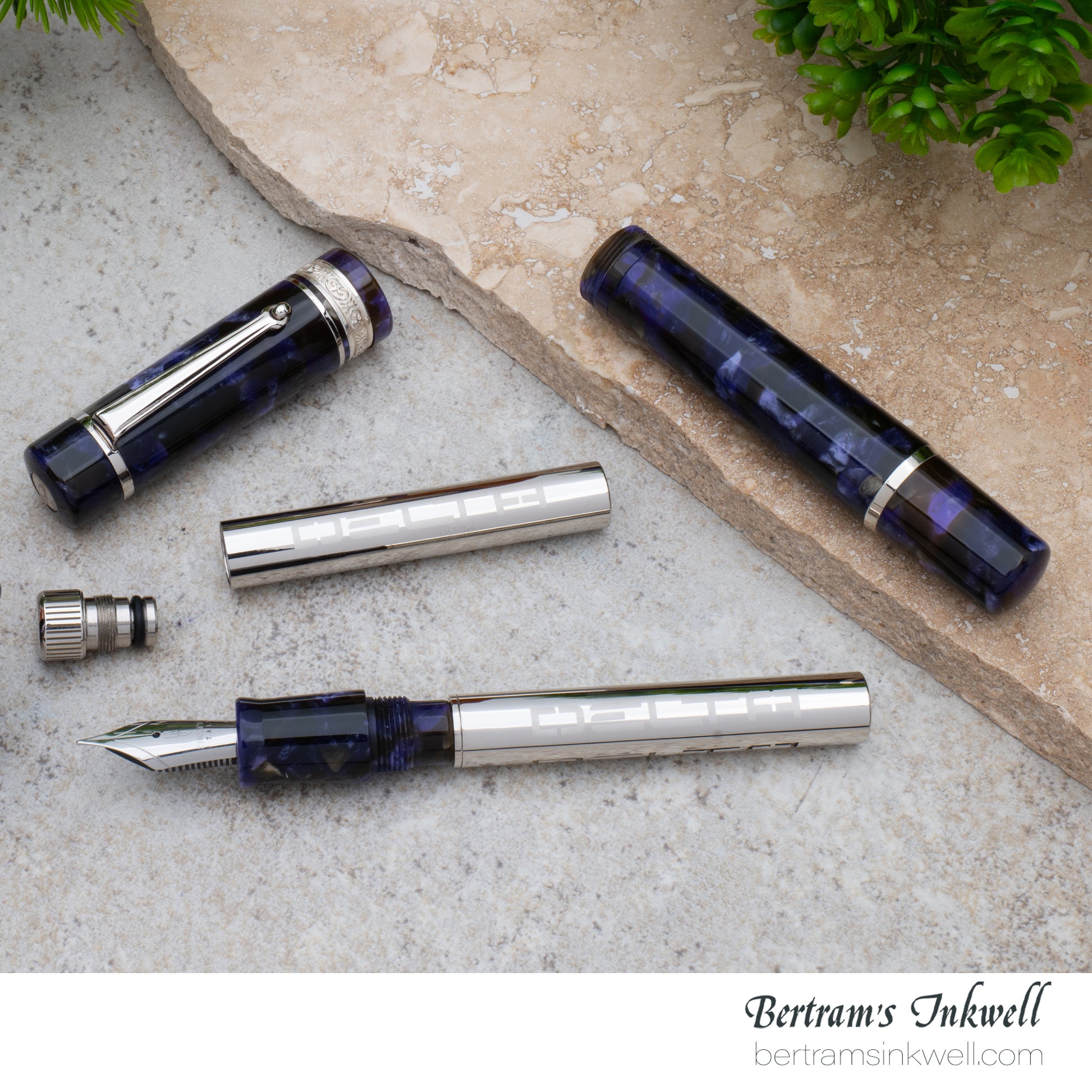 Delta Reservoir Numbered Fountain Pen - Special Resin (Special Edition)