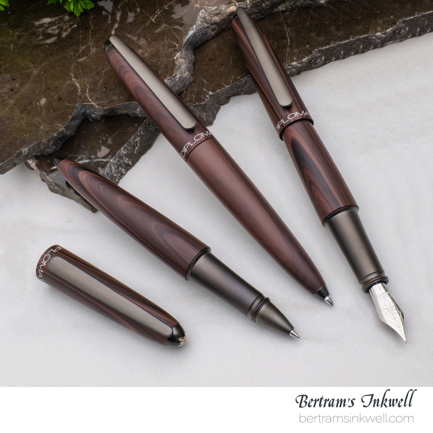 Diplomat Aero Black Forest Fountain Pen