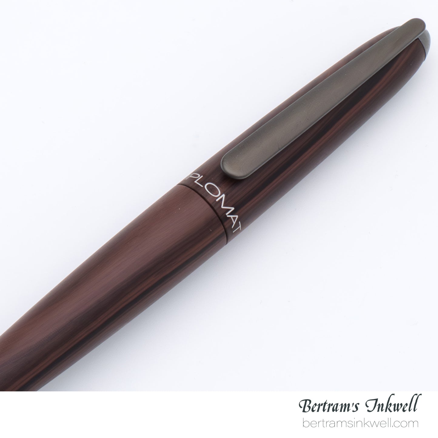 Diplomat Aero Black Forest Fountain Pen