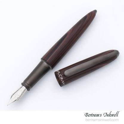 Diplomat Aero Black Forest Fountain Pen