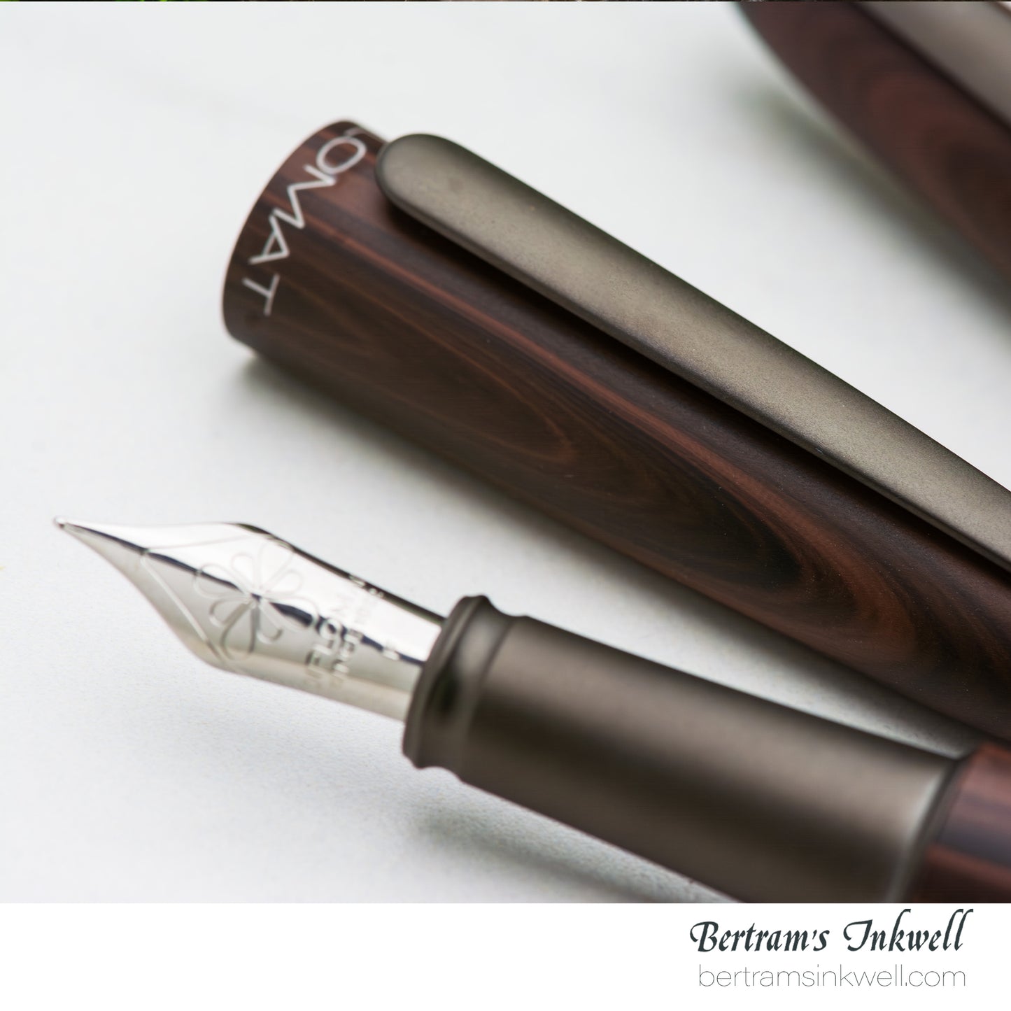 Diplomat Aero Black Forest Fountain Pen
