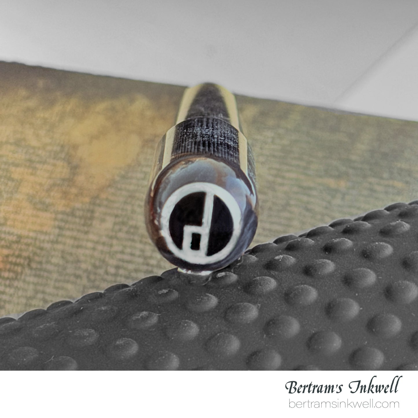 Dunhill Sidecar Grey Marble Resin with Platinum Plated Trim Ballpoint Pen 2003, NUZ2033