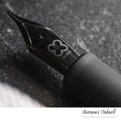 Esterbrook Estie Raven Fountain Pen