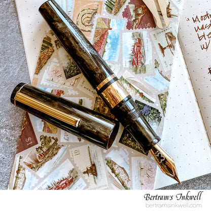 Esterbrook Model J Chatoyant Acrylic Pumpkin Latte Fountain Pen