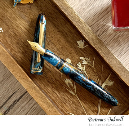 Esterbrook x Bungubox Estie Kachofugetsu Kingfisher Fountain Pen