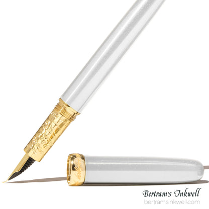 Ferris Wheel Press x LOTR "Gandalf" Fountain Pen Set Special Edition