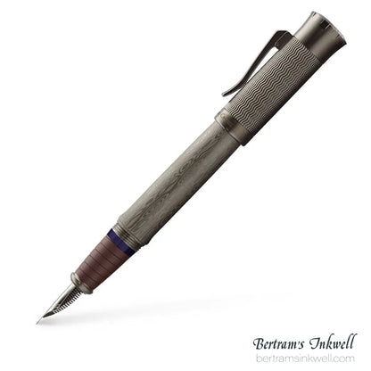 Graf von Faber-Castell Pen Of The Year 2021 The Knight Fountain Pen