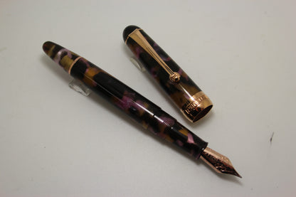 Penlux Masterpiece Delgado Fountain Pen