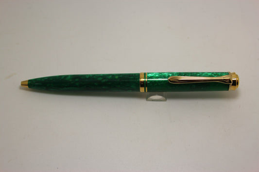 Pelikan K600 Vibrant Green Ballpoint