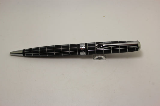 Diplomat Excellence A+ Rhomb Guilloche Lapis Black Ballpoint