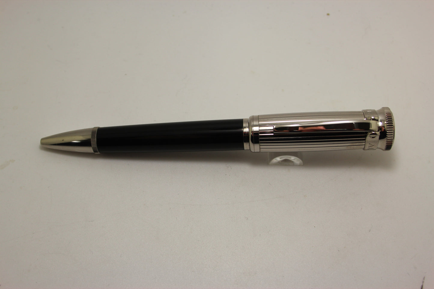 Dunhill Sentryman Silver Pinstripe Cap Ballpoint