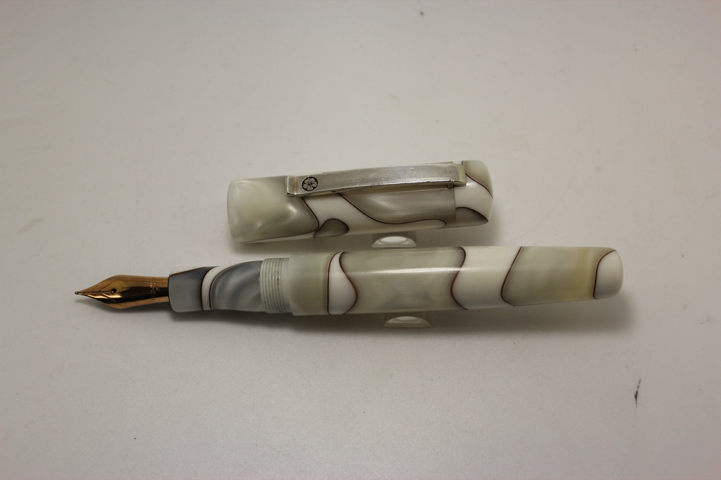 Kanilea Kona Snow Fountain Pen