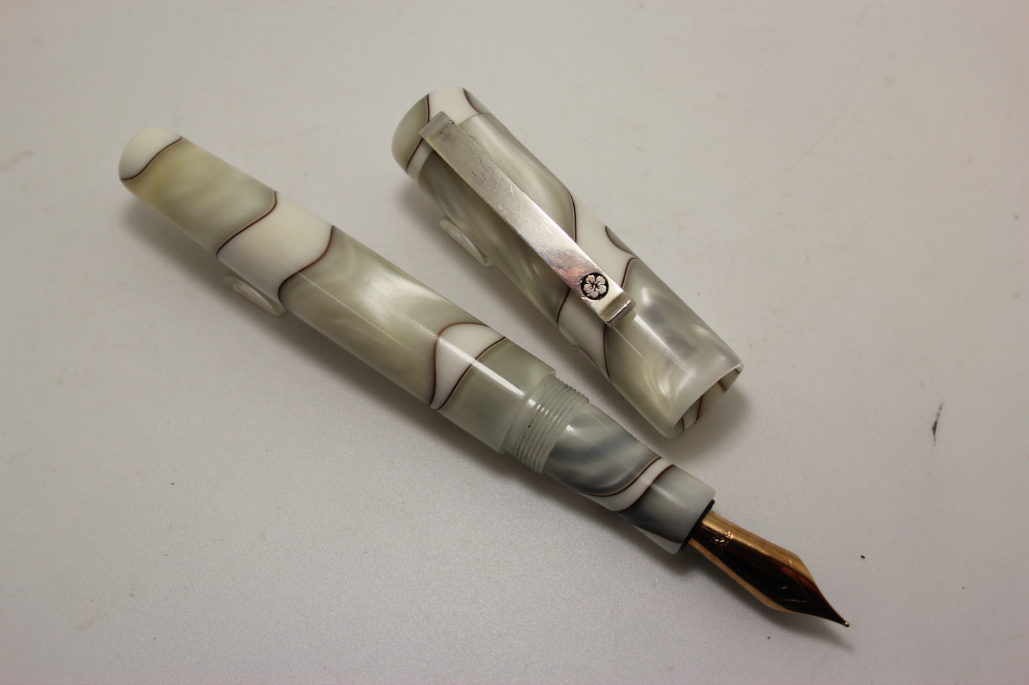 Kanilea Kona Snow Fountain Pen