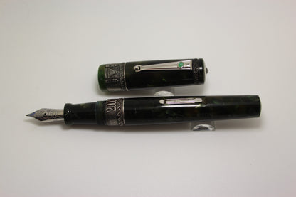 Delta Nazareth 2000 1k Special Limited Edition Fountain Pen 18k Medium Nib